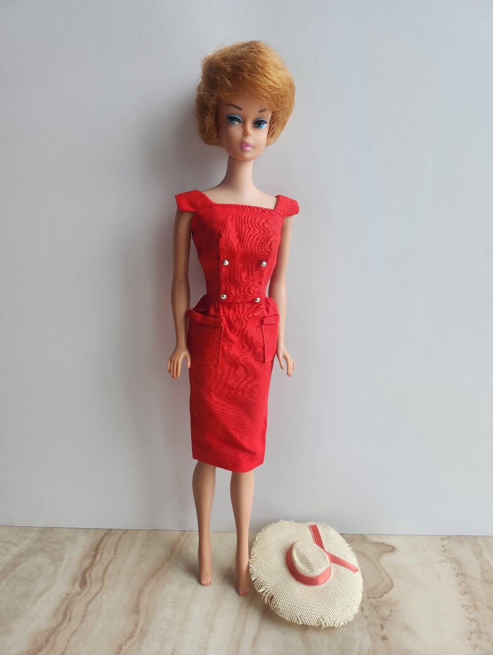 Barbie Bubble Cut With Black Label #986